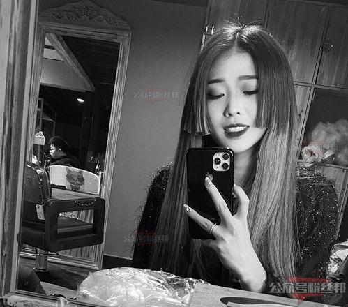 抖音金发吃瓜,揭秘网红美食背后的故事