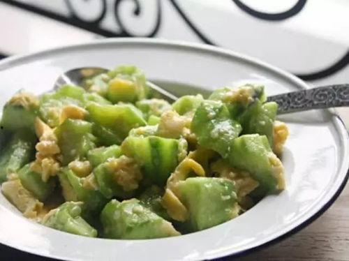 吃虫草吃瓜留的视频,吃虫草吃瓜的健康生活秘诀