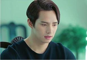 美人为馅吃瓜,揭秘娱乐圈的甜蜜瓜田  第2张