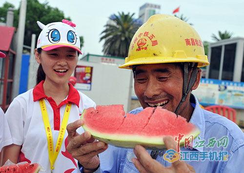 烈日吃瓜,夏日消暑美食之旅  第1张