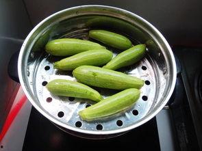 吃瓜蘸芥末,舌尖上的夏日风情