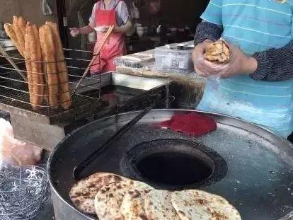 免费吃瓜摆摊赚钱